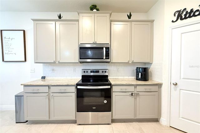 33034 SAND CREEK DRIVE, Wesley Chapel, FL 33543