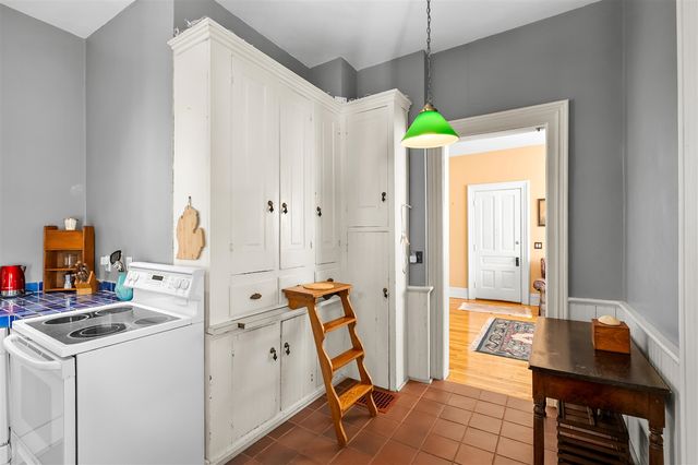 215 N Cedar Street, Allegan, MI 49010