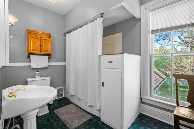 215 N Cedar Street, Allegan, MI 49010