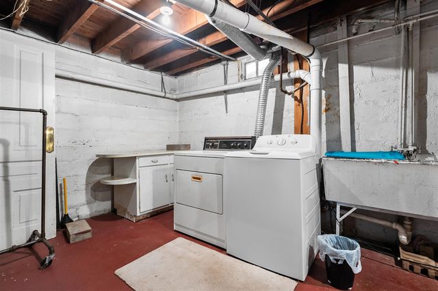 215 N Cedar Street, Allegan, MI 49010