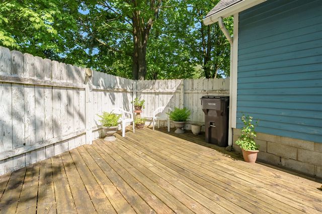 215 N Cedar Street, Allegan, MI 49010