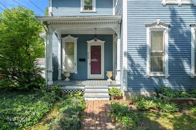 215 N Cedar Street, Allegan, MI 49010