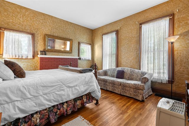 215 N Cedar Street, Allegan, MI 49010