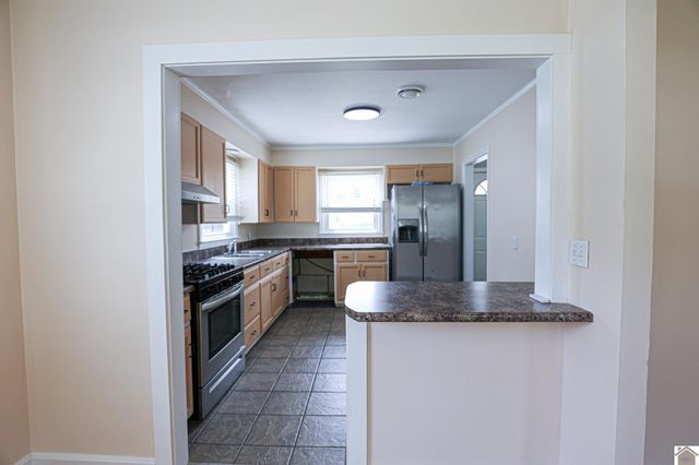 2222 Madison Street, Paducah, KY 42001