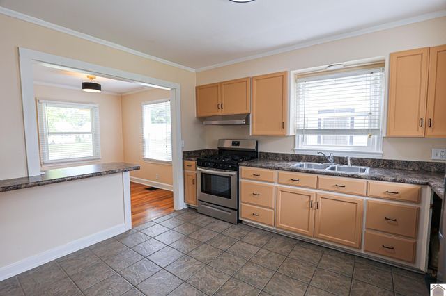 2222 Madison Street, Paducah, KY 42001