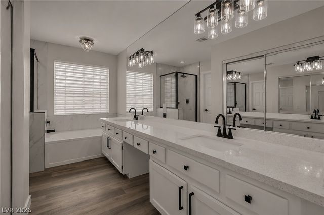 1949 Sondrio Drive, Las Vegas, NV 89134