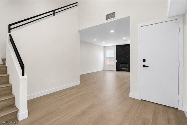 1949 Sondrio Drive, Las Vegas, NV 89134