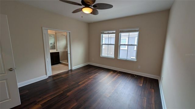 584 SCOTIA PLACE, Orlando, FL 32806