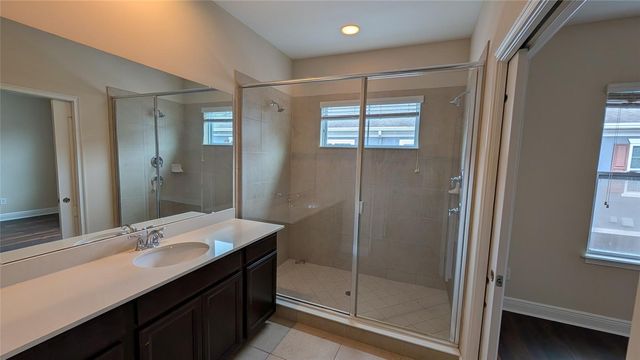 584 SCOTIA PLACE, Orlando, FL 32806