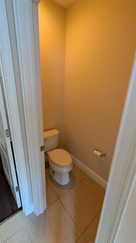 584 SCOTIA PLACE, Orlando, FL 32806