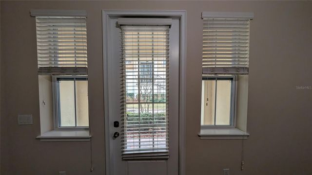 584 SCOTIA PLACE, Orlando, FL 32806