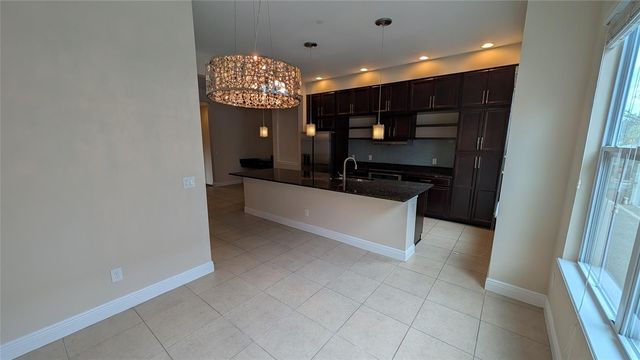 584 SCOTIA PLACE, Orlando, FL 32806