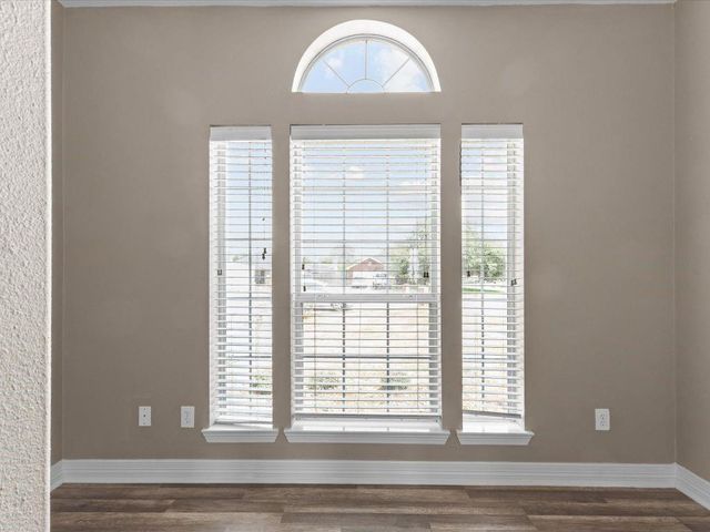 1970 Magnolia Circle, Dayton, TX 77535