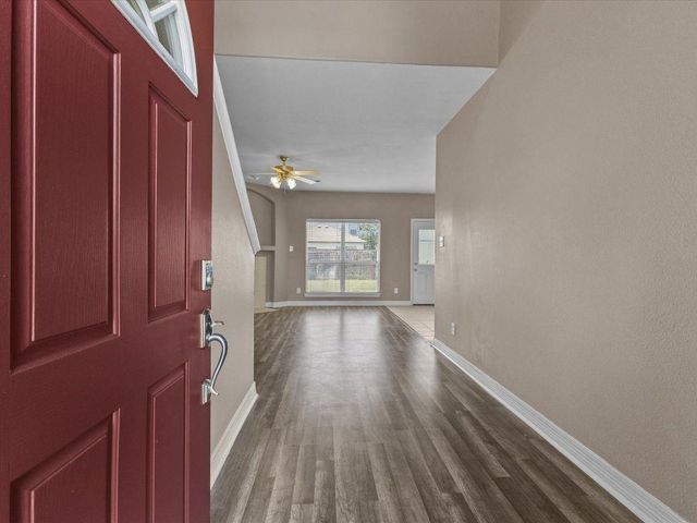 1970 Magnolia Circle, Dayton, TX 77535
