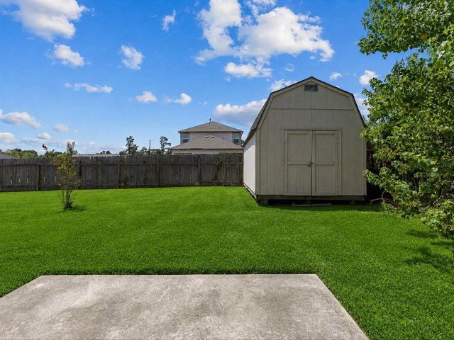 1970 Magnolia Circle, Dayton, TX 77535