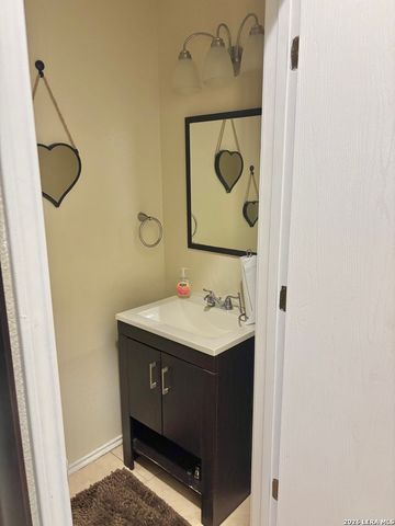 6255 Post ML, San Antonio, TX 78244