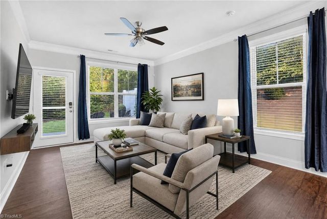 822 Riley Lane, Greensboro, NC 27455