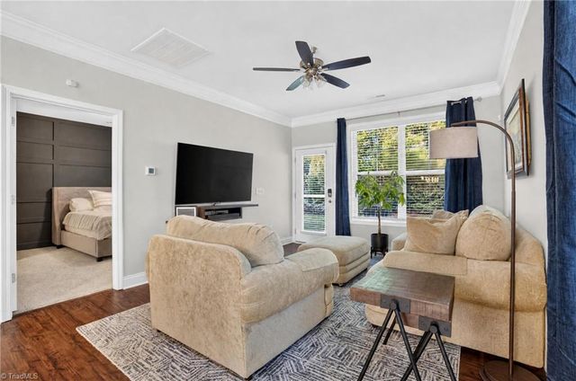 822 Riley Lane, Greensboro, NC 27455