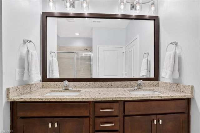 822 Riley Lane, Greensboro, NC 27455