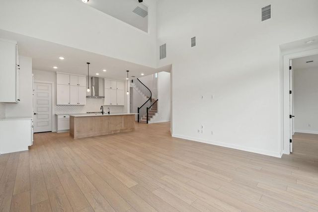 368 Heritage Forest Parkway, Dripping Springs, TX 78620
