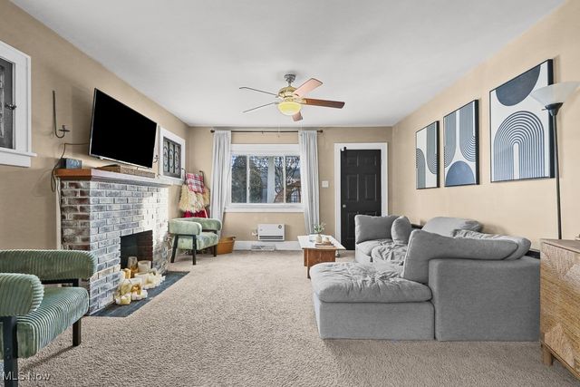 1268 Brown Street, Akron, OH 44301