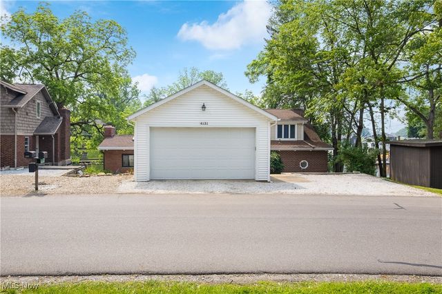 4131 State Park Drive, New Franklin, OH 44319