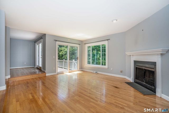 328 Tunxis Road, West Hartford, CT 06107