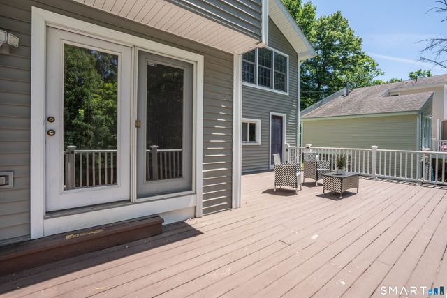 328 Tunxis Road, West Hartford, CT 06107