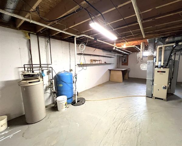 27624 Northland Drive, Sturgis, MI 49091