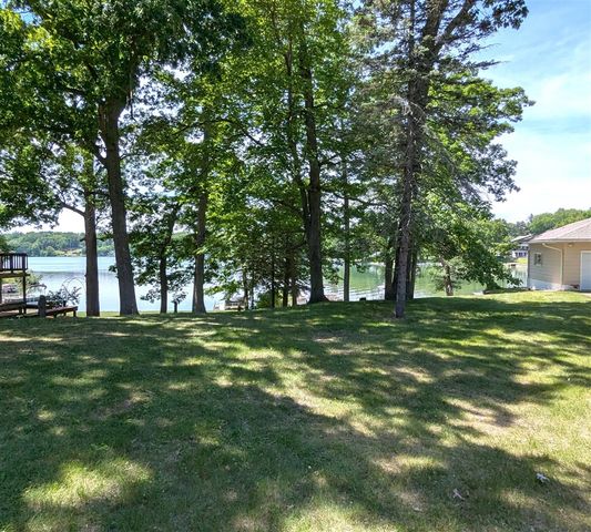 27624 Northland Drive, Sturgis, MI 49091