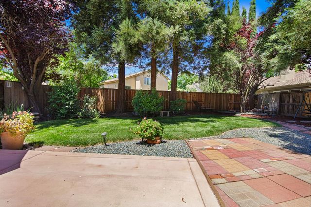 3647 Whispering Creek Cir, Stockton, CA 95219