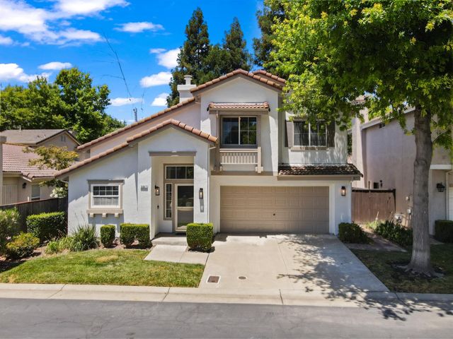 3647 Whispering Creek Cir, Stockton, CA 95219