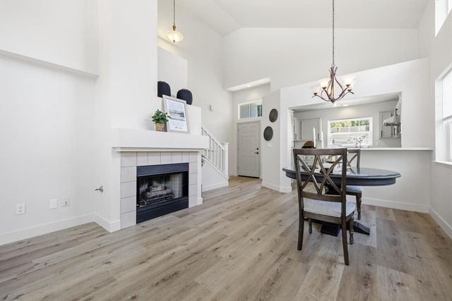 3647 Whispering Creek Cir, Stockton, CA 95219