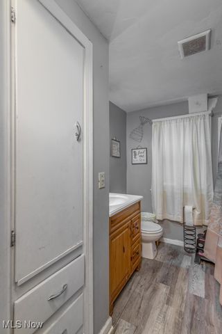 601 Melrose Place NE, Canton, OH 44714