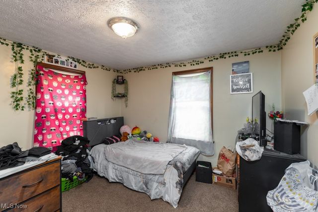 601 Melrose Place NE, Canton, OH 44714