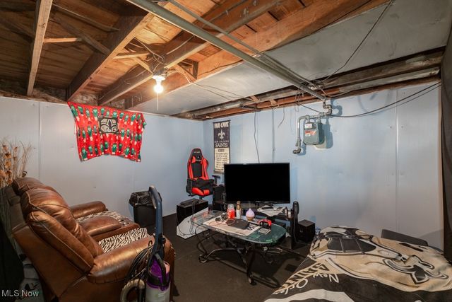 601 Melrose Place NE, Canton, OH 44714