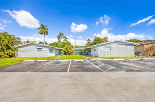 355 NW 32nd Street 1-6, Oakland Park, FL 33309