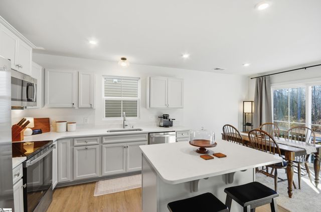 149 Southwell Street, Woodruff, SC 29388