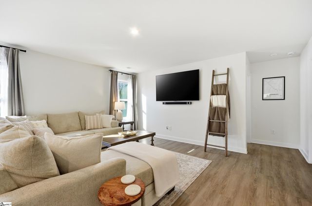 149 Southwell Street, Woodruff, SC 29388