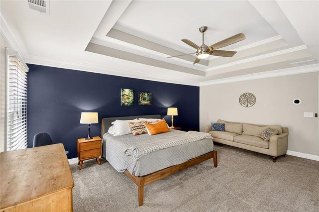 1533 Gilstrap NW Lane, Atlanta, GA 30318