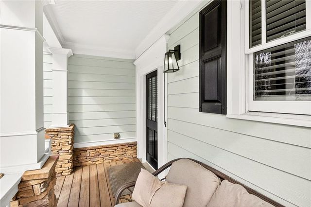 1533 Gilstrap NW Lane, Atlanta, GA 30318