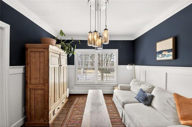 1533 Gilstrap NW Lane, Atlanta, GA 30318