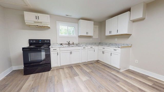 502 Amos St, Columbia, TN 38401