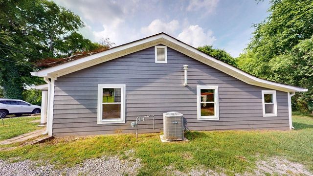 502 Amos St, Columbia, TN 38401