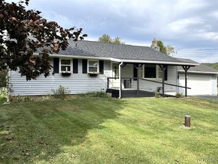 11586 Partridge Road, Holland, NY 14080