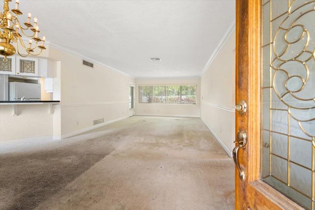 230 GARDEN CIRCLE, Belleair, FL 33756