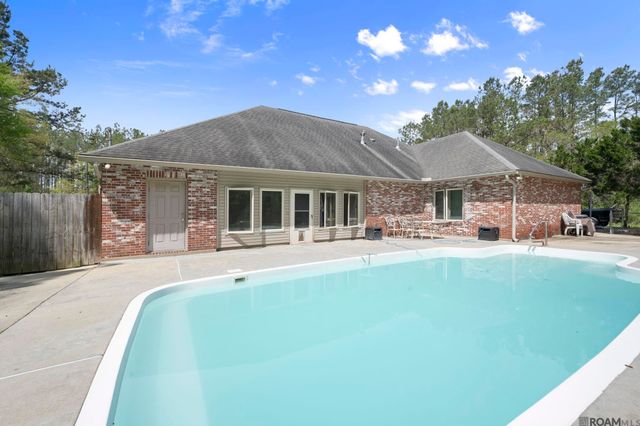 29550 Horseshoe Rd, Independence, LA 70443