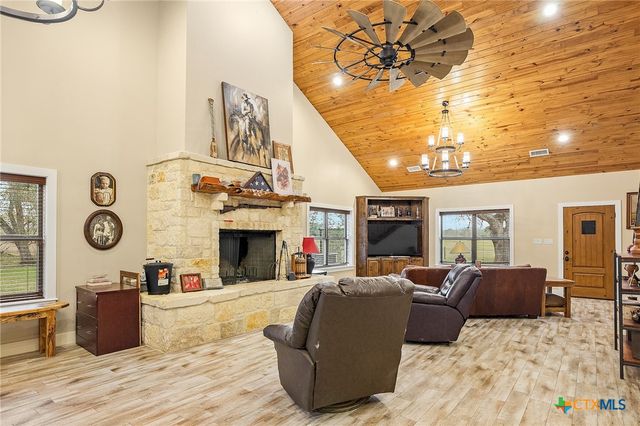 3793 FM 446, Victoria, TX 77905