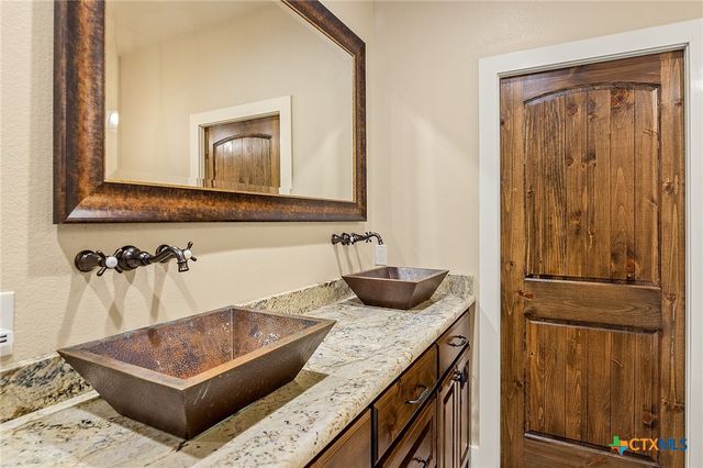 3793 FM 446, Victoria, TX 77905