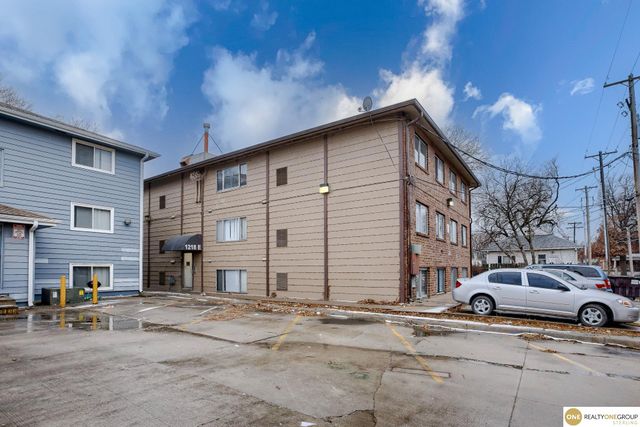 1218 E Street, Lincoln, NE 68508
